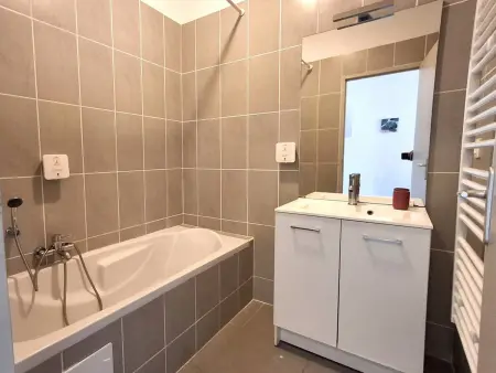 Appartement à Saint-Florent avec terrasse, Appartement 4 personnes à Saint Florent - Photo 9