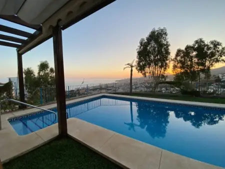 Grand appartement à Málaga avec jardin et piscine privée - Photo 17