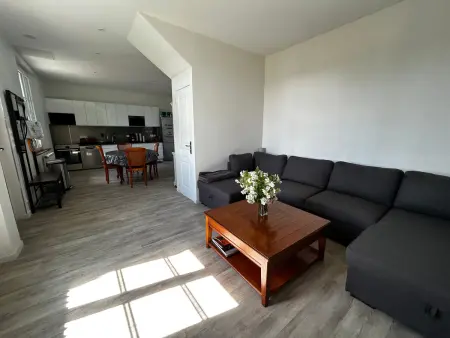 Maison Rénovée avec Jardin et WIFI à La Roche-Posay - Photo 13