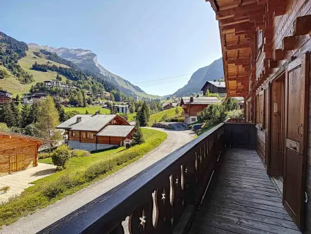 Demi-chalet 6 pers à La Clusaz avec WiFi, animaux admis et parking - Photo 12