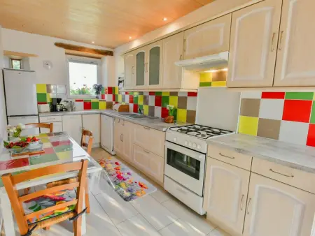 Maison des Yourtes, Petit gîte confortable au milieu du nature - Photo 5
