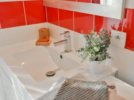 Maison des Yourtes, Petit gîte confortable au milieu du nature - Photo 12
