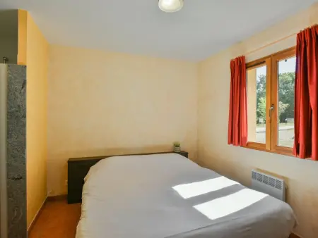 Lac Bleu Nr 38, Belle maison dans un parc avec grande piscine - Photo 15