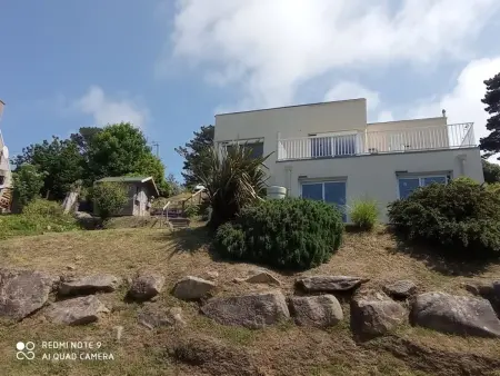 Villa avec terrasse à 400m de la mer à Pleumeur-Bodou - Photo 1