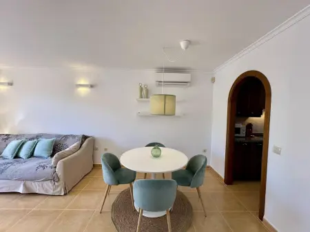 Appartement cosy à Benitachell avec piscine, terrasse et WiFi, pour 4 personnes - Photo 8