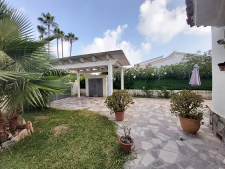 Maison moderne près de la plage, piscine, WiFi, climatisation - Photo 17