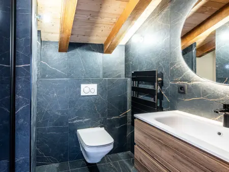 Demi-chalet haut de gamme 3 chambres à La Clusaz avec vues superbes - Photo 7