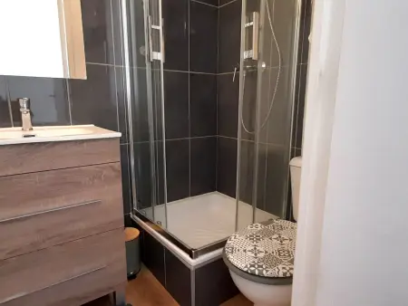 Studio rénové climatisé pour 2, balcon, Cap d'Agde - Photo 8