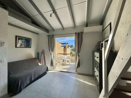 Studio avec Mezzanine, Terrasse à 230m Plage, Appartement 4 personnes à Lumio - Photo 5