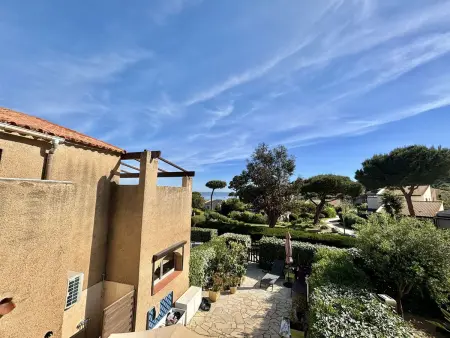 Studio avec Mezzanine, Terrasse à 230m Plage, Appartement 4 personnes à Lumio - Photo 13