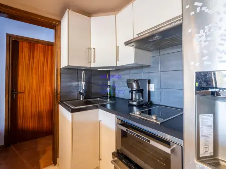 Appartement Spacieux Récent, Terrasse & Piscine - Grifeu - Photo 9