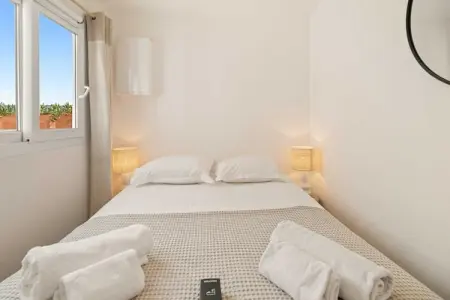 BL-10-NEUF, Magnifique appartement - AC- 2BR- Saint-Tropez - Photo 2
