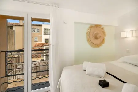 BL-10-NEUF, Magnifique appartement - AC- 2BR- Saint-Tropez - Photo 17