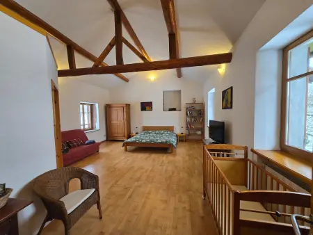 Gîte paisible avec jardin et possibilité d'animaux à Gruey-lès-Surance - Photo 5