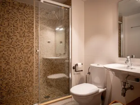 Appartement Moderne en Bord de Mer avec Climatisation et Parking - Photo 16