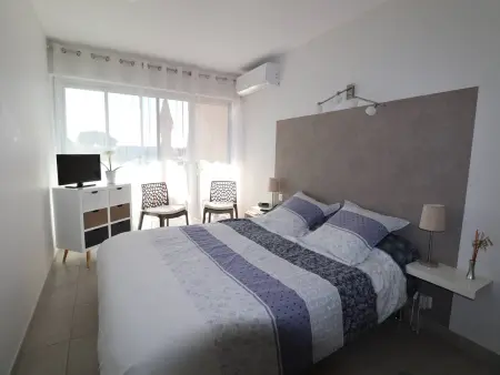 Luxueux P3 au Grau-du-Roi avec Terrasse et Parking Privé - Photo 8