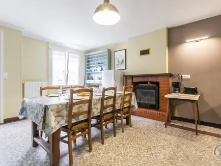 Maison champêtre avec jardin clos, idéal pour familles - Photo 7