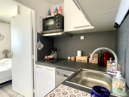 Superbe appartement avec piscine et parking sécurisé - Photo 7