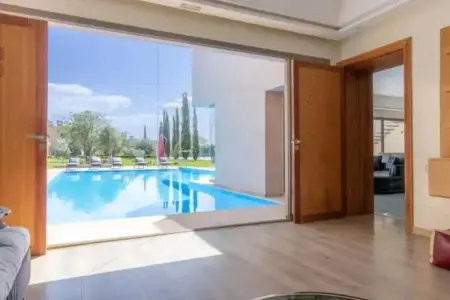 Villa spacieuse avec vue sur les montagnes - 550 m² - Photo 10