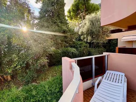 Studio pour 6 personnes avec Wi-Fi, vue mer à Roquebrune-Cap-Martin - Photo 2