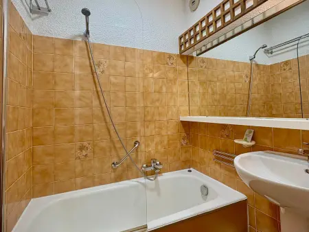 Studio pour 6 personnes avec Wi-Fi, vue mer à Roquebrune-Cap-Martin - Photo 5