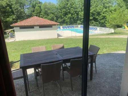 Lac Bleu nr 10, Gite sur un petit parc avec piscine dans le Lot - Photo 9