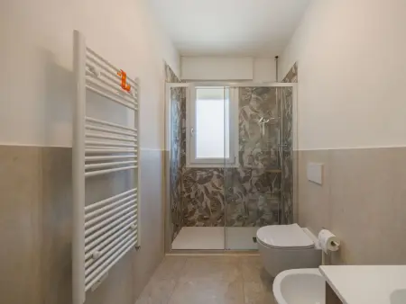 Casa Chiara, Maison 5 personnes à Lido di Camaiore - Photo 26