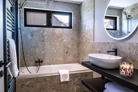 Anatura 2-Bedroom Villa, Villa en Belgique avec terrasse privée - Photo 6
