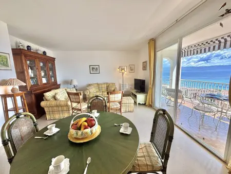 Appartement 3 pièces à Ajaccio, proche plage, terrasse et climatisation - Photo 4