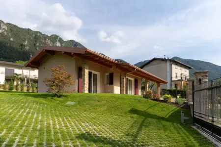 Villa Luciano, Villa près du Lac Idro avec vue montagne - Photo 2