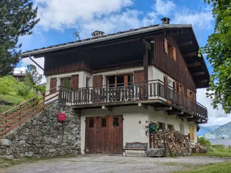 Chalet familial 8 pers, calme, nature à Beaufort - Photo 3
