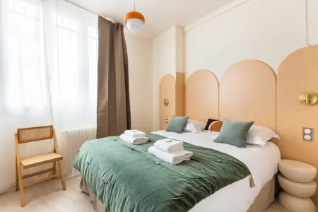 ES-7-RECULETTES-3, Résidence Port-Royal - Studio moderne - 3P - Photo 6