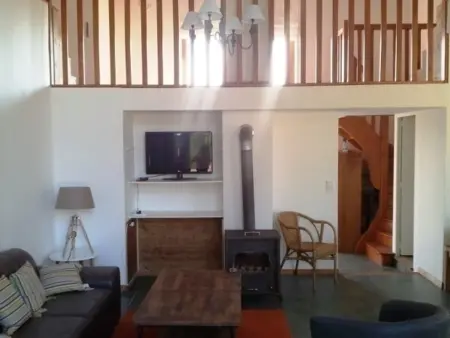 Charmante Grange Rénovée avec Vue Panoramique, Gite 12 personnes à Bressolles (Allier) - Photo 5