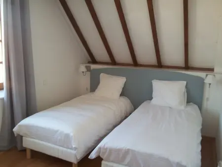 Charmante Grange Rénovée avec Vue Panoramique, Gite 12 personnes à Bressolles (Allier) - Photo 10