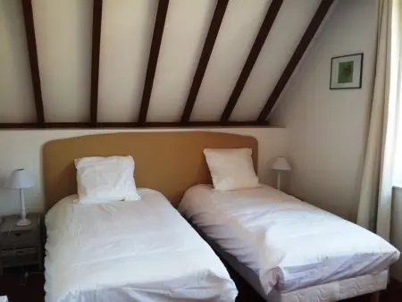 Charmante Grange Rénovée avec Vue Panoramique, Gite 12 personnes à Bressolles (Allier) - Photo 11