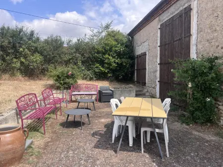 Charmante Grange Rénovée avec Vue Panoramique, Gite 12 personnes à Bressolles (Allier) - Photo 19