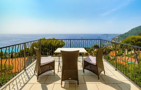 Maison 12 personnes à Eze - Photo 1