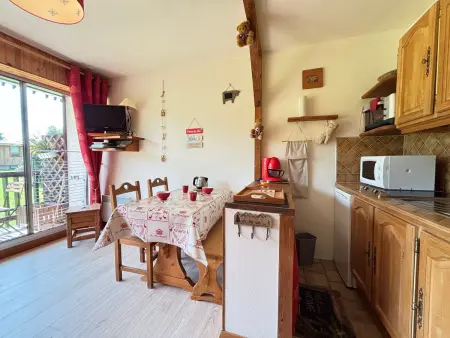 Studio cosy skis aux pieds avec parking, animaux acceptés - Photo 5