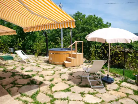 Poderi Alugi Serravalle, Maison 5 personnes à Piasco - Photo 1