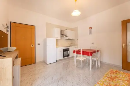 RB31, Appartement à Rivabella près de la plage - Photo 4