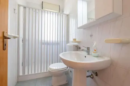 RB31, Appartement à Rivabella près de la plage - Photo 14