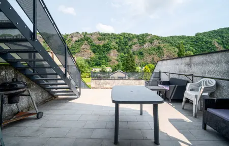 Appartement vue sur la Meuse, Appartement 5 personnes à CHOOZ - Photo 3