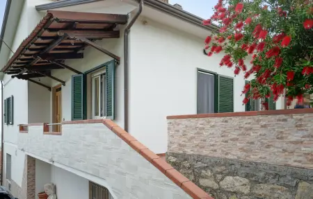 Maison 6 personnes à Corsanico - Photo 9