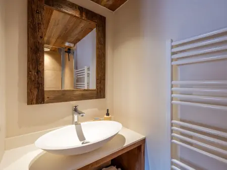 Bel appartement montagnard 3 chambres pour 6 avec parking au centre de La Clusaz - Photo 10