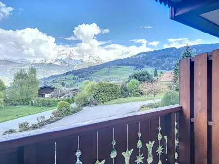 Appartement proche village, accès ski bus, vue Mont Blanc - Photo 9
