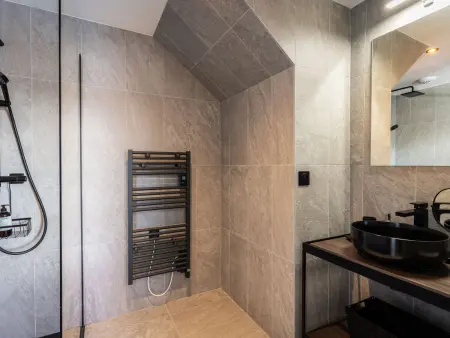 Chalet neuf à La Plagne, accès direct aux pistes, sauna, parking, 5 chambres - Photo 16