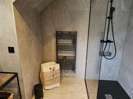 Chalet Neuf à La Plagne - 3Niv, 12pers, Sauna, Parking, WiFi - Photo 11