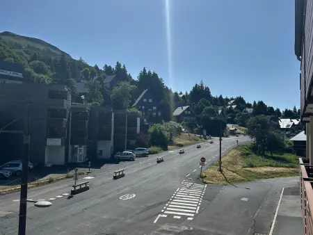 Studio montagnard au cœur de Super Besse avec parking privé - Photo 29