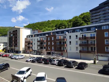 Studio montagnard au cœur de Super Besse avec parking privé - Photo 30
