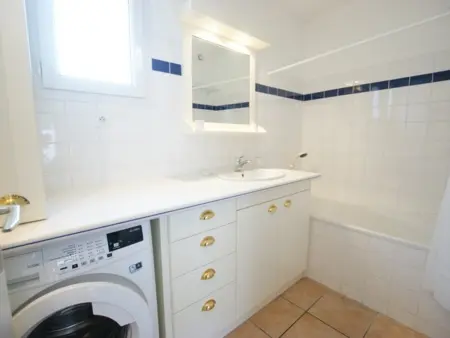 Appartement Intramuros avec Cour à Saint-Martin-de-Ré - Photo 3